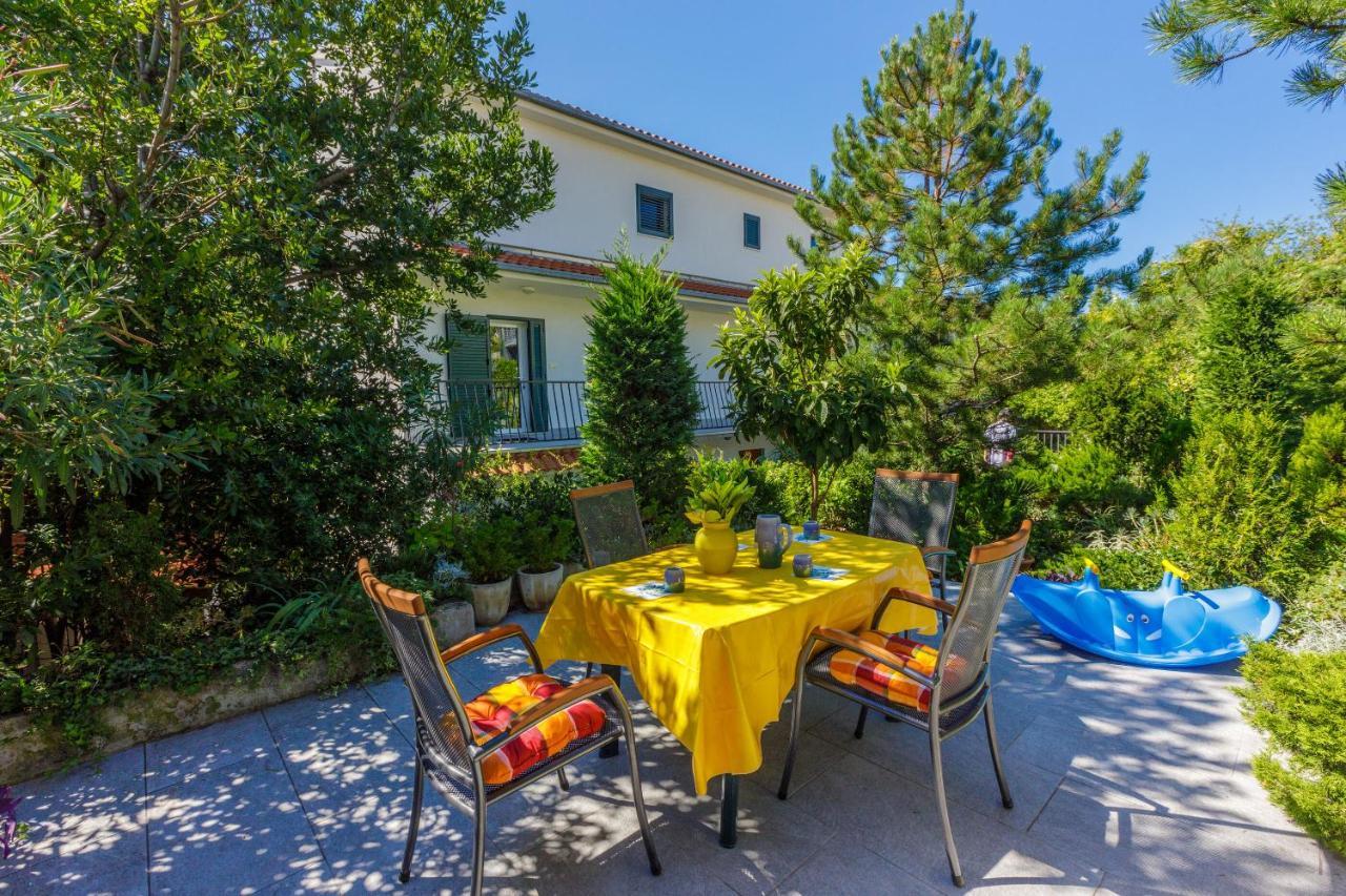 Apartments Loncaric Crikvenica Luaran gambar