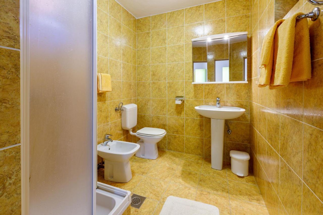 Apartments Loncaric Crikvenica Luaran gambar