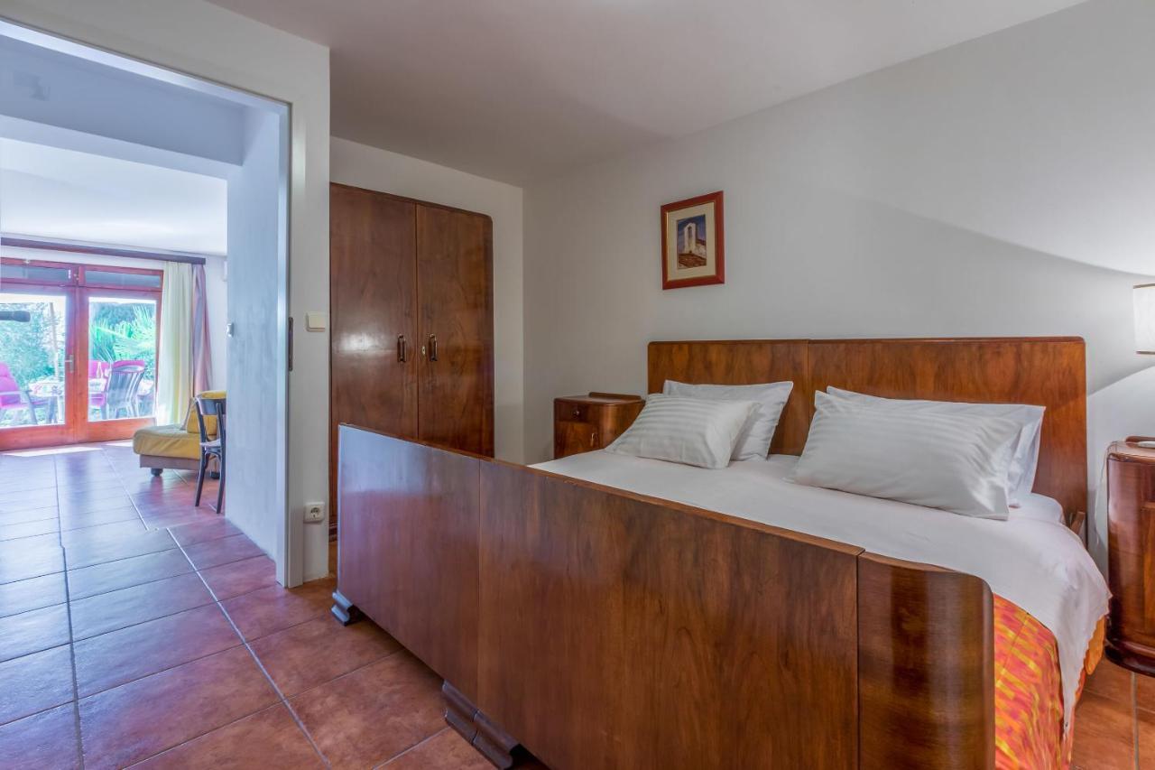 Apartments Loncaric Crikvenica Luaran gambar