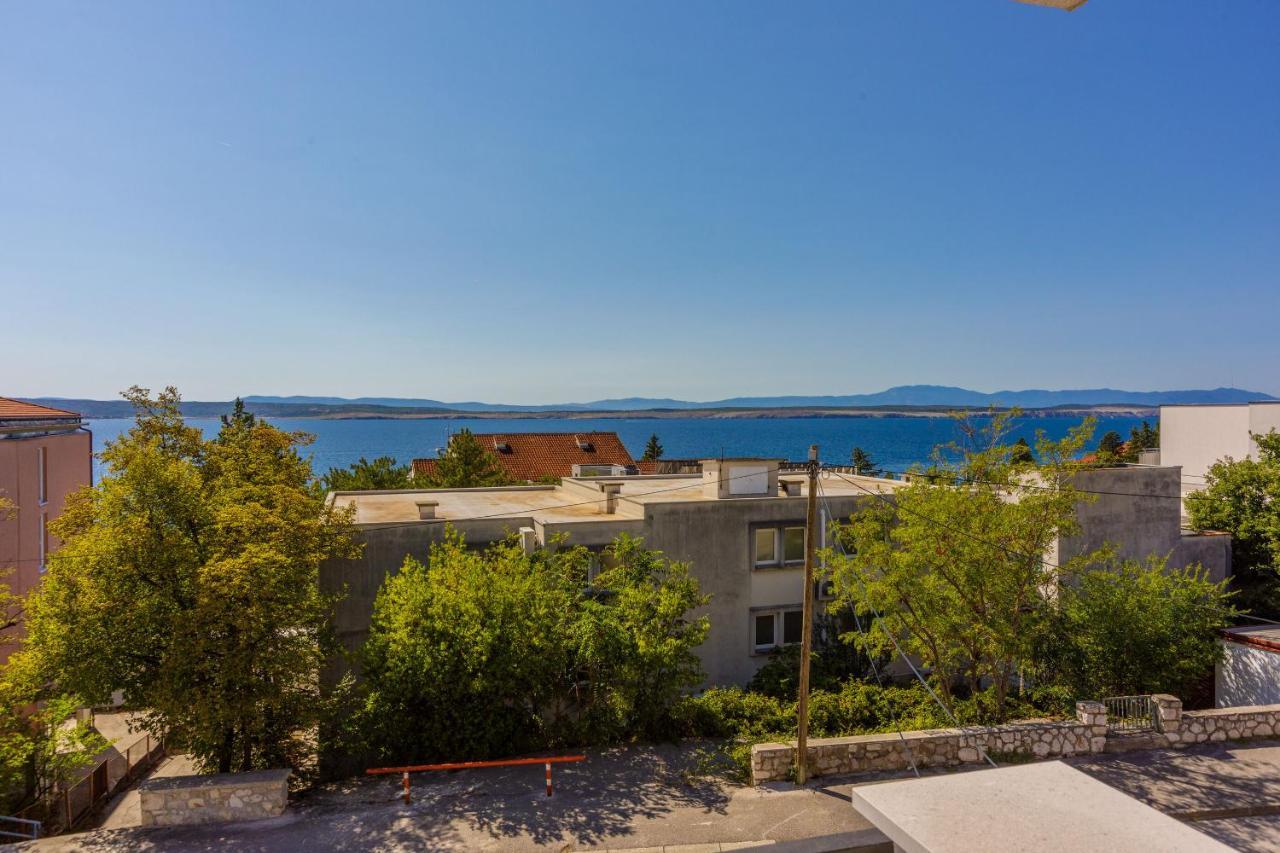 Apartments Loncaric Crikvenica Luaran gambar