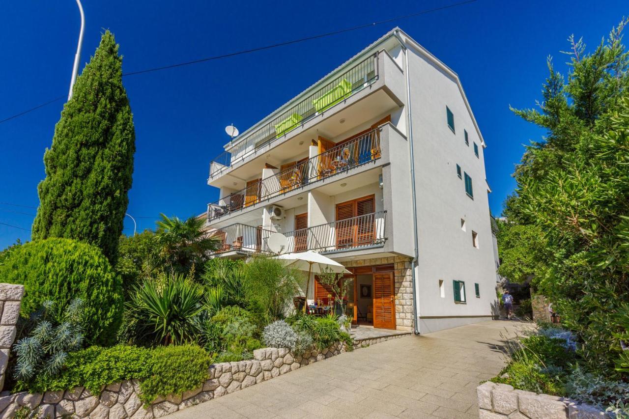 Apartments Loncaric Crikvenica Luaran gambar