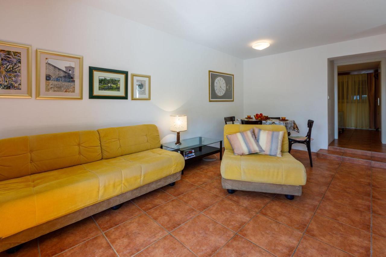 Apartments Loncaric Crikvenica Luaran gambar